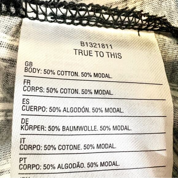 Volcom Pocket Tee T-Shirt Skater Dress Womens Size S Relaxed Striped Black White - Picture 11 of 13